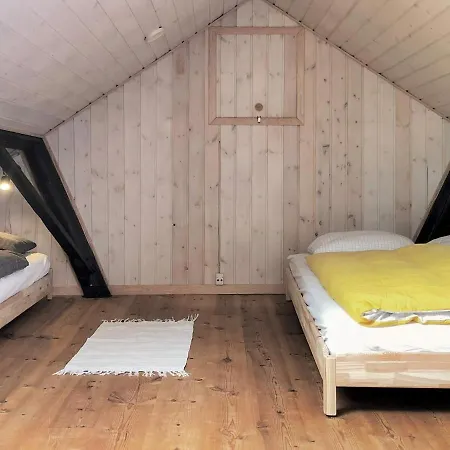 Holiday home Clxv *